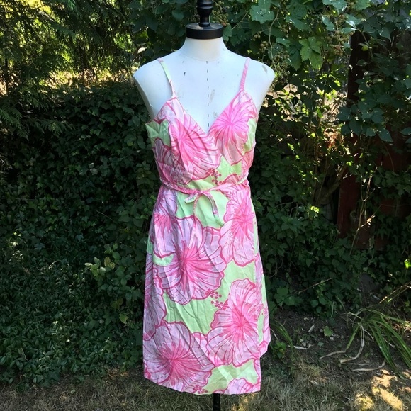 Lilly Pulitzer Dresses & Skirts - Lilly Pulitzer Floral Wrap Dress